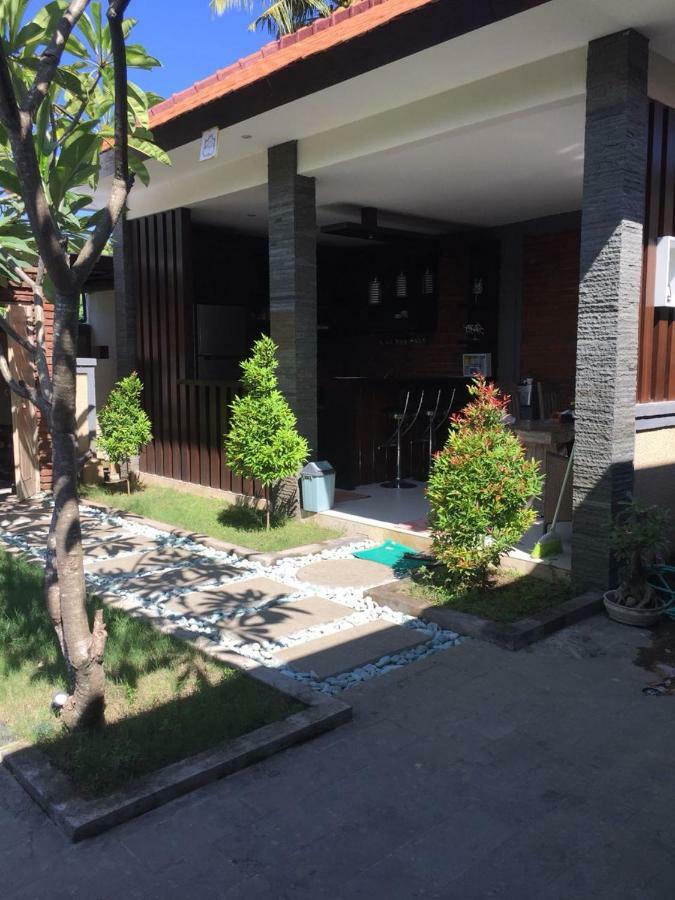 Villa Twin Lovina Exterior foto
